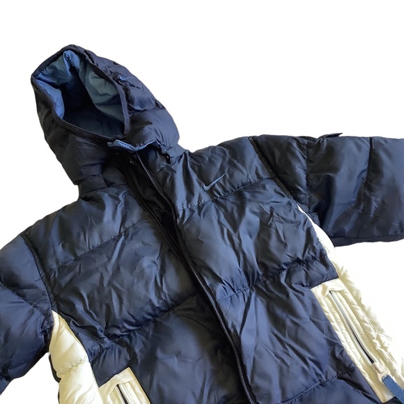 Reversible Nike Puffy Coat - Picture 12 of 13